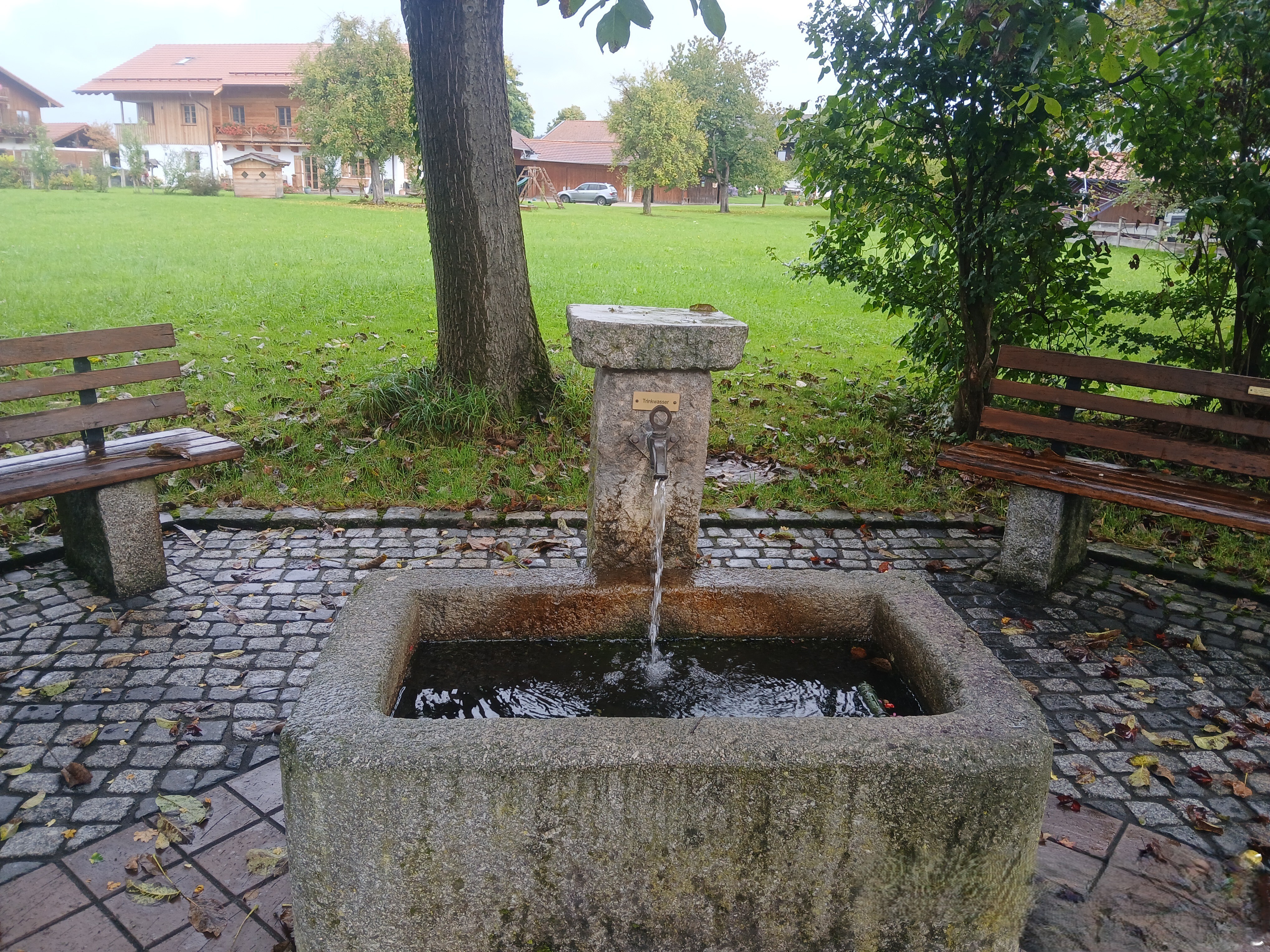 Dorfbrunnen