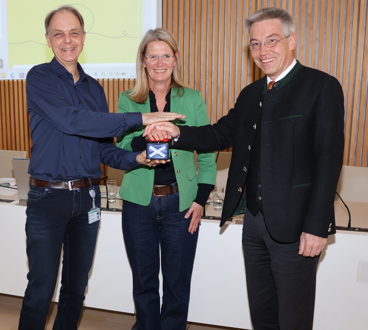 Lederer Familiennetzwerk